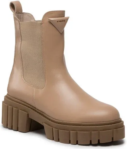 Botine Karino (17485839)